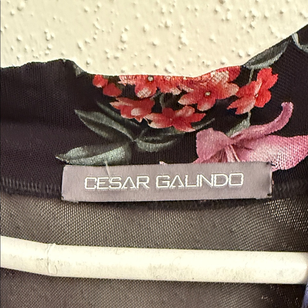 Cesar Galindo Floral Robe - Picture 2 of 8